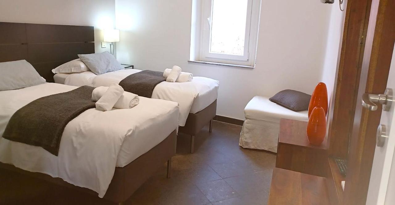 Dormiroma - Cedro 21 Apartments Bagian luar foto
