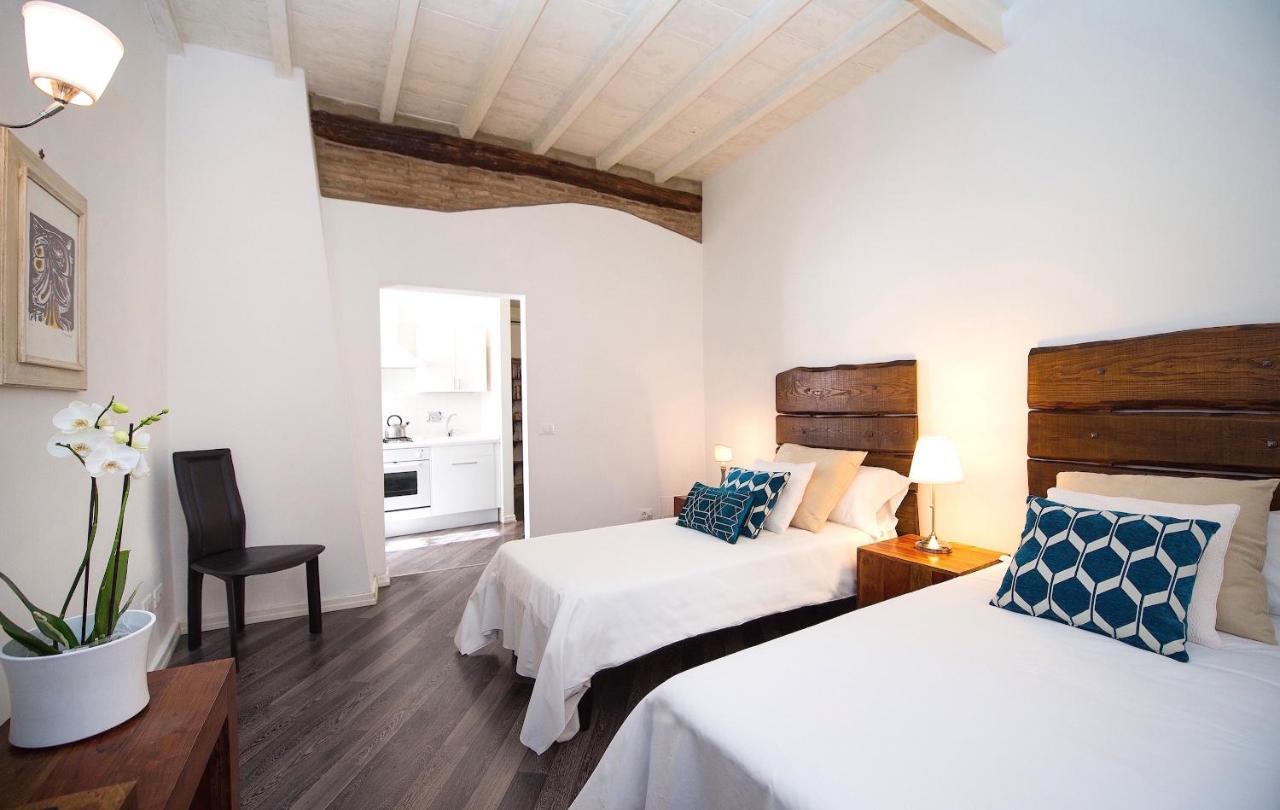 Dormiroma - Cedro 21 Apartments Bagian luar foto